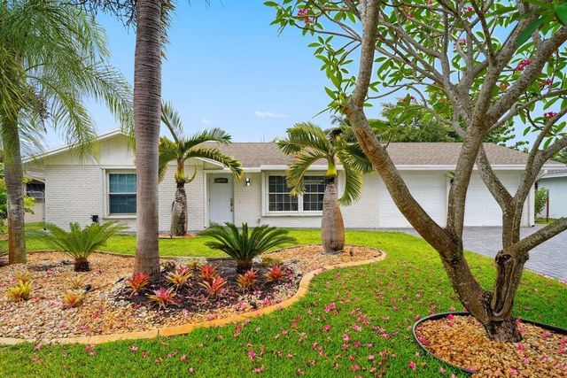 4091 Lakespur Circle N, Palm Beach Gardens, FL 33410