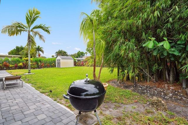 4091 Lakespur Circle N, Palm Beach Gardens, FL 33410