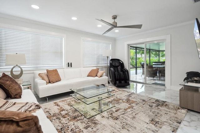 4091 Lakespur Circle N, Palm Beach Gardens, FL 33410