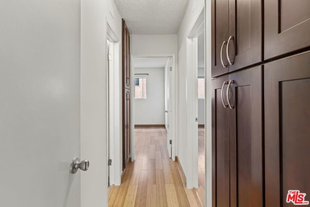 1033 6TH Street 202, Santa Monica, CA 90403