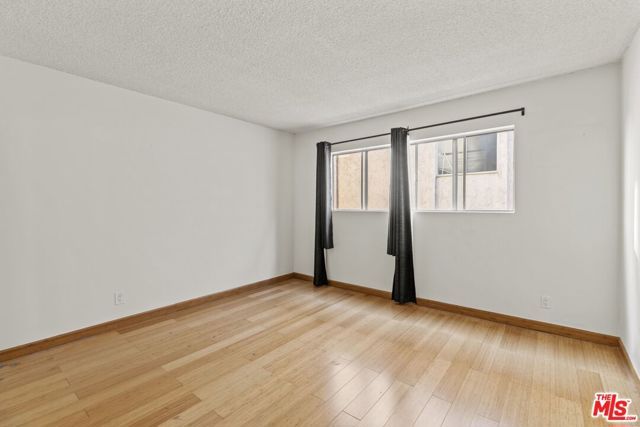 1033 6TH Street 202, Santa Monica, CA 90403