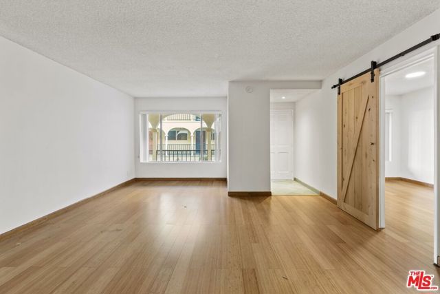 1033 6TH Street 202, Santa Monica, CA 90403