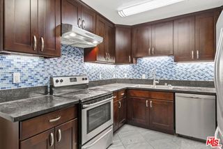 1033 6TH Street 202, Santa Monica, CA 90403