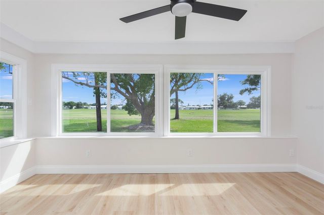 4034 MAINLANDS BOULEVARD N, Pinellas Park, FL 33782
