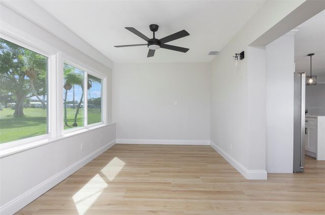 4034 MAINLANDS BOULEVARD N, Pinellas Park, FL 33782