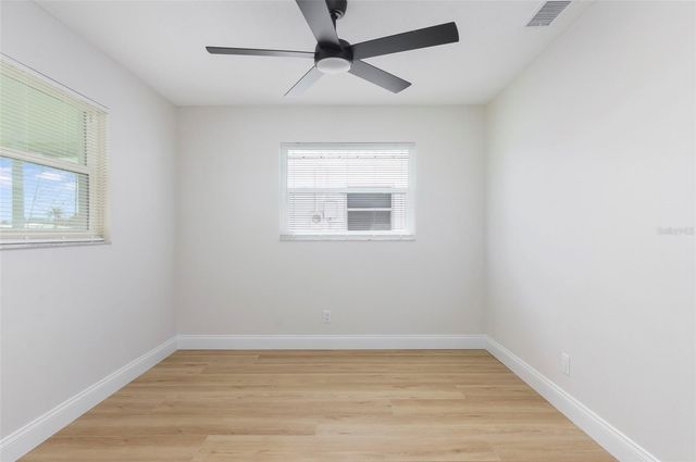 4034 MAINLANDS BOULEVARD N, Pinellas Park, FL 33782