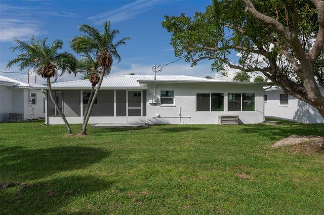 4034 MAINLANDS BOULEVARD N, Pinellas Park, FL 33782