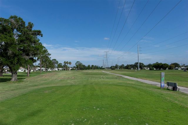 4034 MAINLANDS BOULEVARD N, Pinellas Park, FL 33782