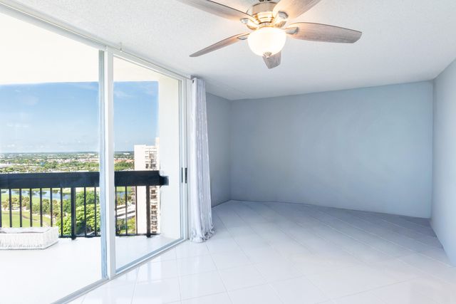 2400 PRESIDENTIAL Way PH6, West Palm Beach, FL 33401