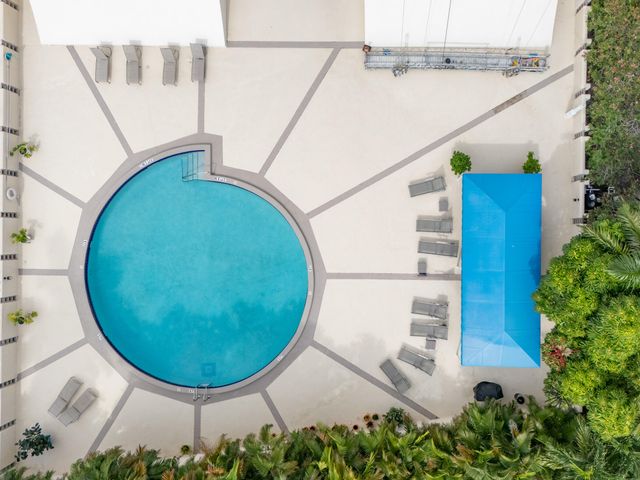 2400 PRESIDENTIAL Way PH6, West Palm Beach, FL 33401