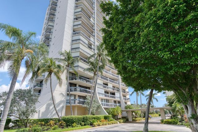 2400 PRESIDENTIAL Way PH6, West Palm Beach, FL 33401