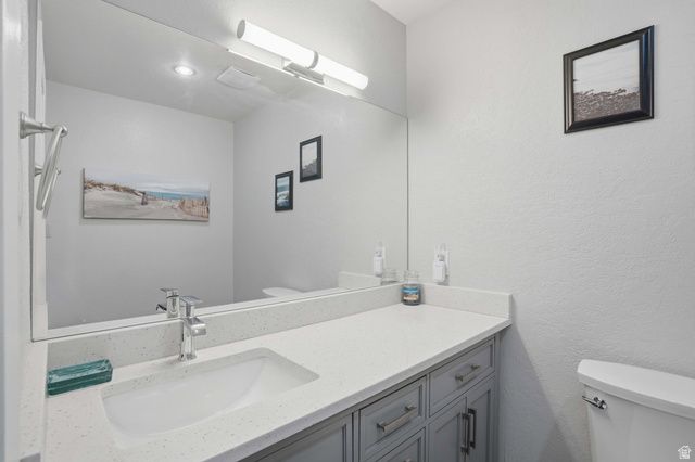 6324 S FIESTA WAY, Salt Lake City, UT 84121