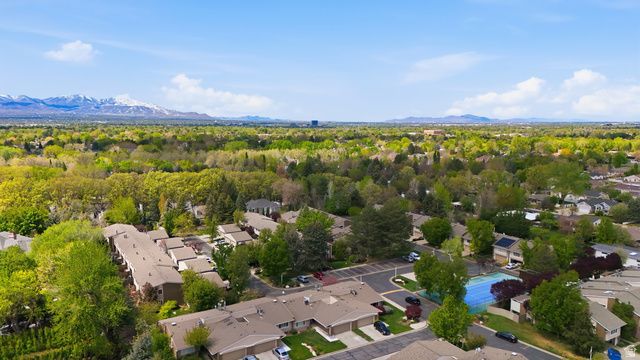 6324 S FIESTA WAY, Salt Lake City, UT 84121