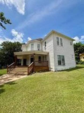 1403 14th Street 1, Huntsville, TX 77340