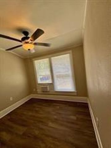 1403 14th Street 1, Huntsville, TX 77340