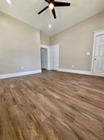 1403 14th Street 1, Huntsville, TX 77340
