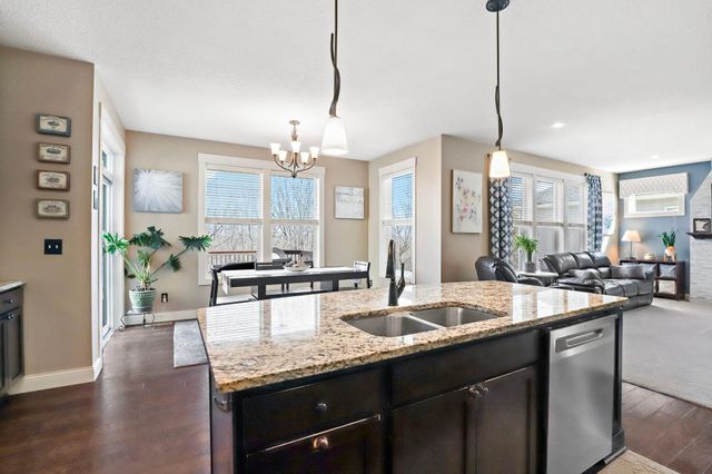 8302 W 132nd Street, Savage, MN 55378