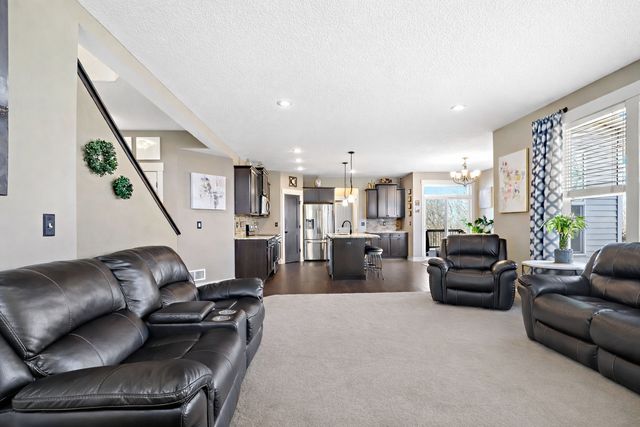 8302 W 132nd Street, Savage, MN 55378