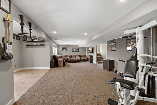 8302 W 132nd Street, Savage, MN 55378