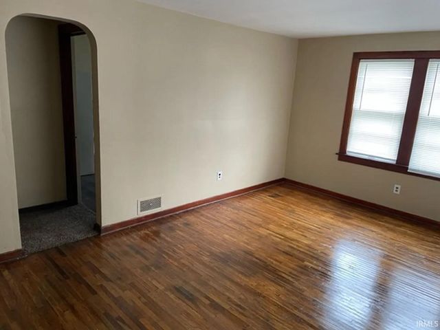 4816 S Monroe Street, Fort Wayne, IN 46806