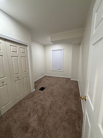 105 Lewis St 1, Lynn, MA 01902