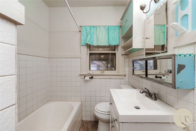 2214 N 6th Avenue N, Billings, MT 59101