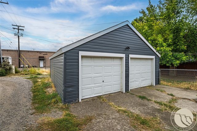 2214 N 6th Avenue N, Billings, MT 59101