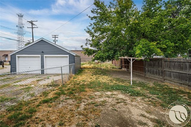 2214 N 6th Avenue N, Billings, MT 59101