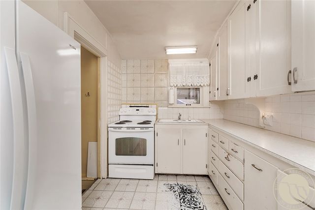 2214 N 6th Avenue N, Billings, MT 59101