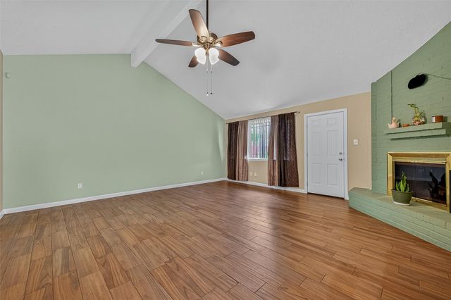 2719 Flintrock Circle, Houston, TX 77067