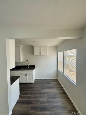 3914 S Normandie Avenue, Los Angeles, CA 90037