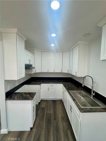 3914 S Normandie Avenue, Los Angeles, CA 90037