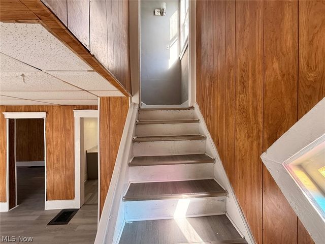 983 E 141st Street, Cleveland, OH 44110