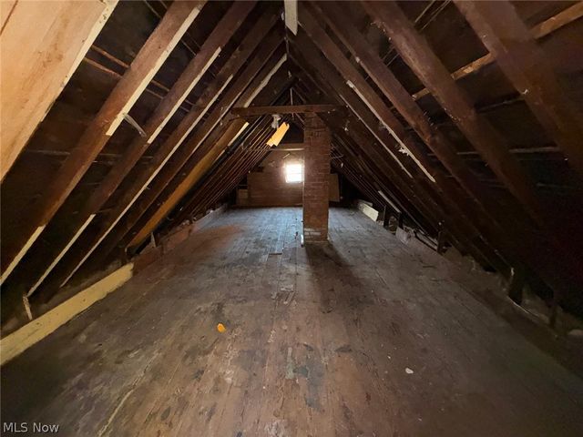 983 E 141st Street, Cleveland, OH 44110