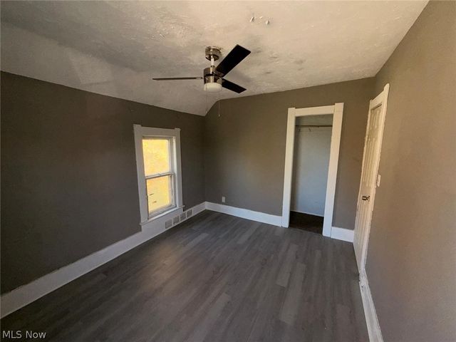 983 E 141st Street, Cleveland, OH 44110