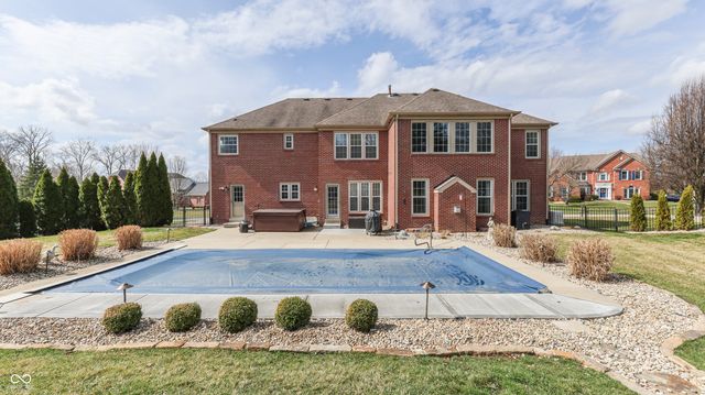 1535 Thames Drive, Greenwood, IN 46143