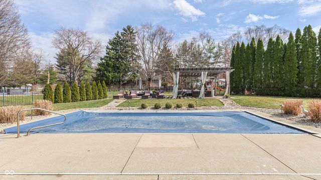 1535 Thames Drive, Greenwood, IN 46143