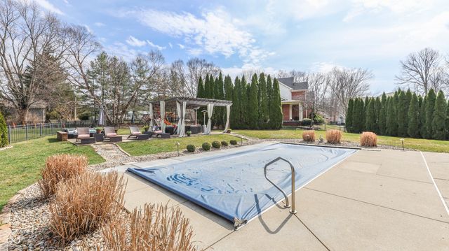 1535 Thames Drive, Greenwood, IN 46143