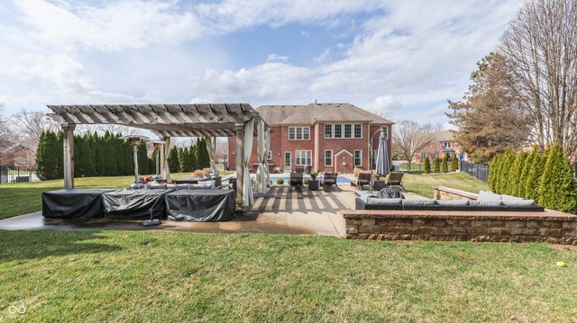 1535 Thames Drive, Greenwood, IN 46143