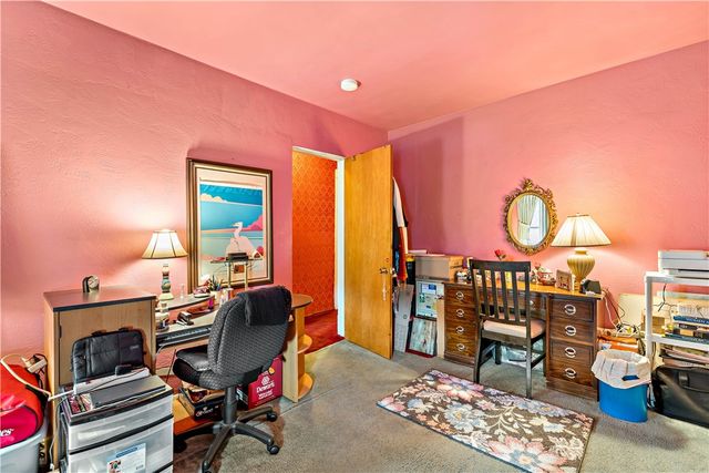 1042 Blackadore St, Homewood Brushton, PA 15221