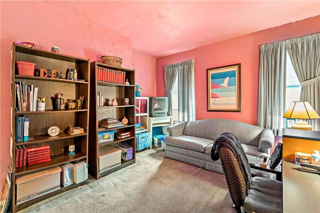 1042 Blackadore St, Homewood Brushton, PA 15221