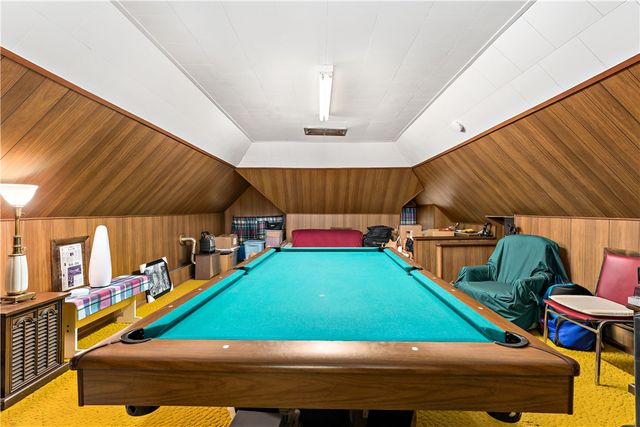 1042 Blackadore St, Homewood Brushton, PA 15221