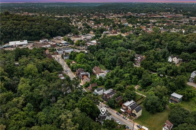 1042 Blackadore St, Homewood Brushton, PA 15221