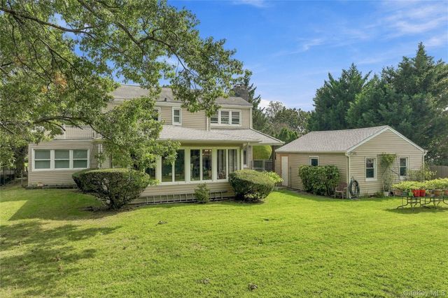 201 Hempstead Avenue, Malverne, NY 11565