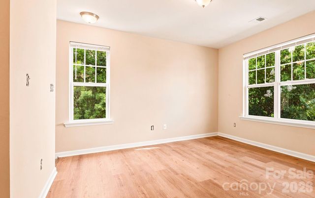 10308 Cloyne Court, Charlotte, NC 28213