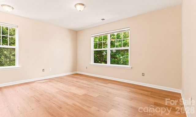 10308 Cloyne Court, Charlotte, NC 28213