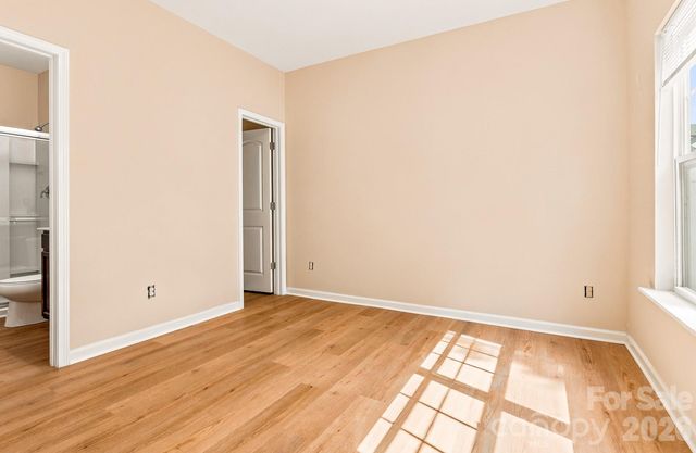 10308 Cloyne Court, Charlotte, NC 28213