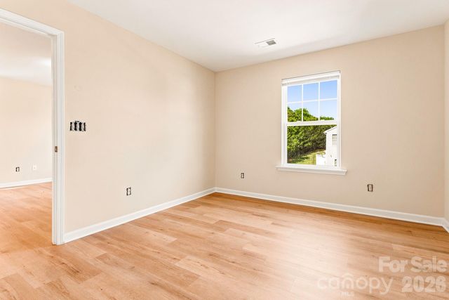 10308 Cloyne Court, Charlotte, NC 28213