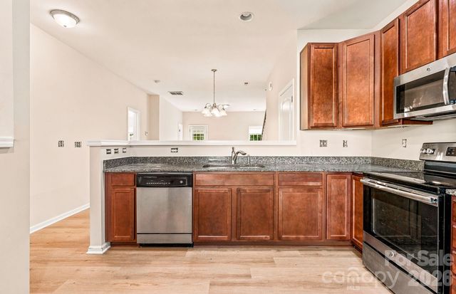 10308 Cloyne Court, Charlotte, NC 28213