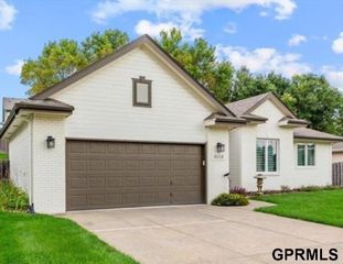 5114 Timberridge Drive, Bellevue, NE 68113